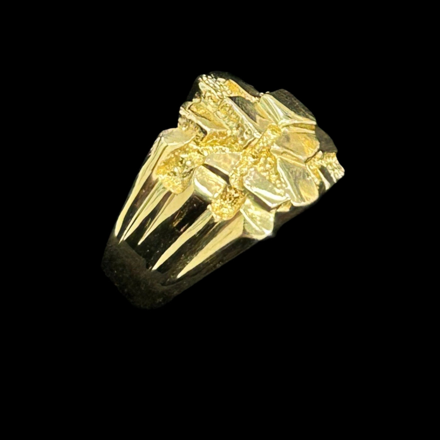 10K Nugget Ring Line Side